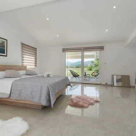 Maria Donji Proložac