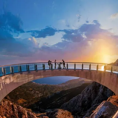 Maria Donji Prolozac