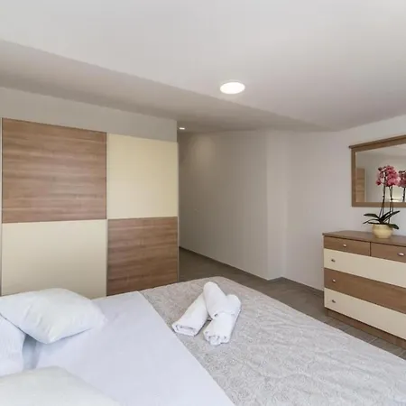 Maria Дом отдыха *